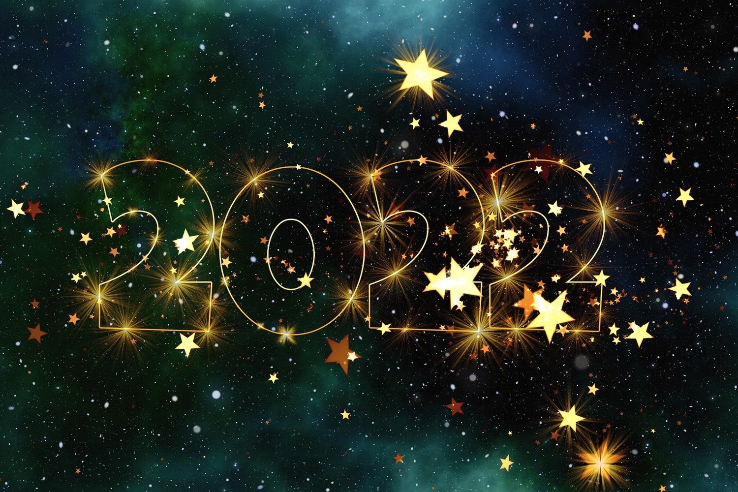 Bild zeigt: die Zahl 2022 vor grün-blauem Hintergrund mit goldenen Sternen